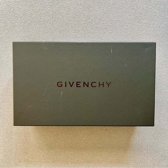 Givency Tea Coffee Set (Made In Japan) - Picture 2 of 8